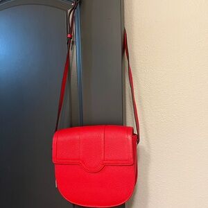 Elegant Red Leather Crossbody Bag